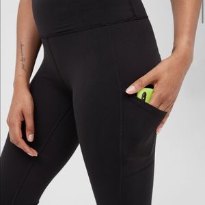 OFFLINE The Hugger High Waisted Legging